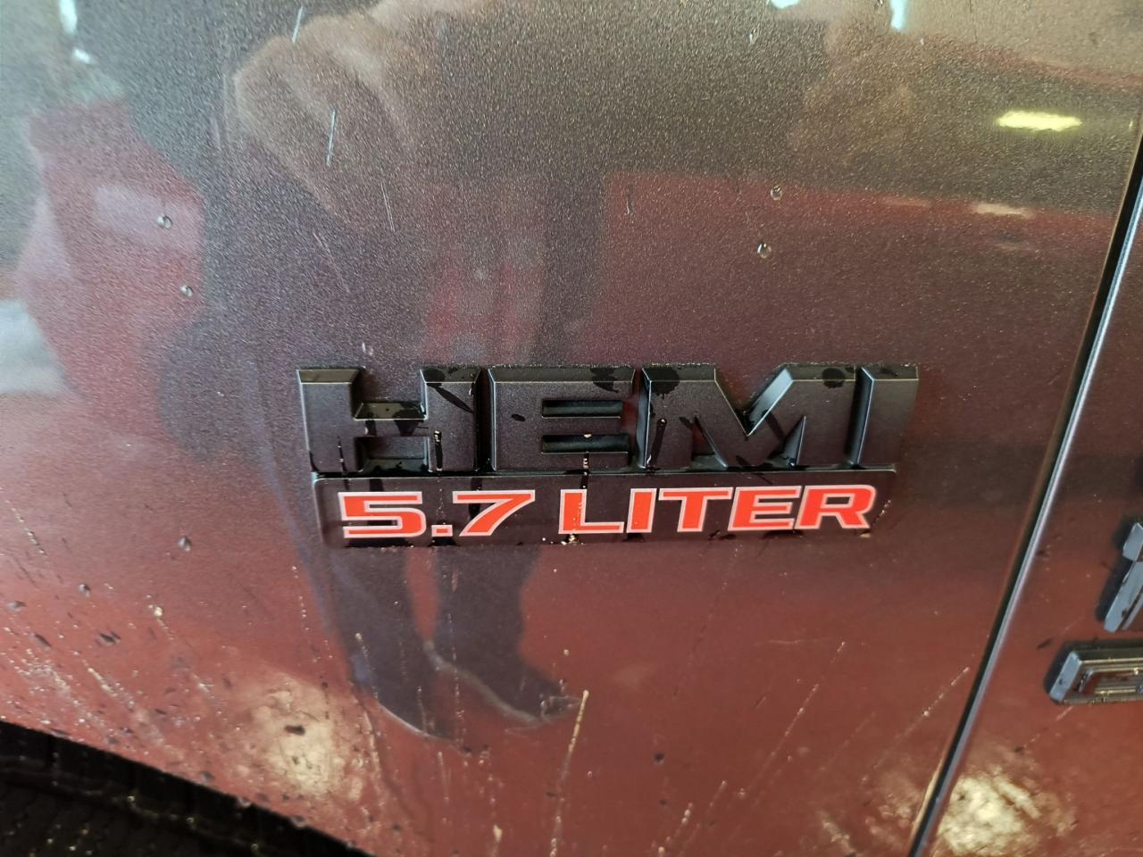 2023 RAM 1500 Classic EXPRESS Photo