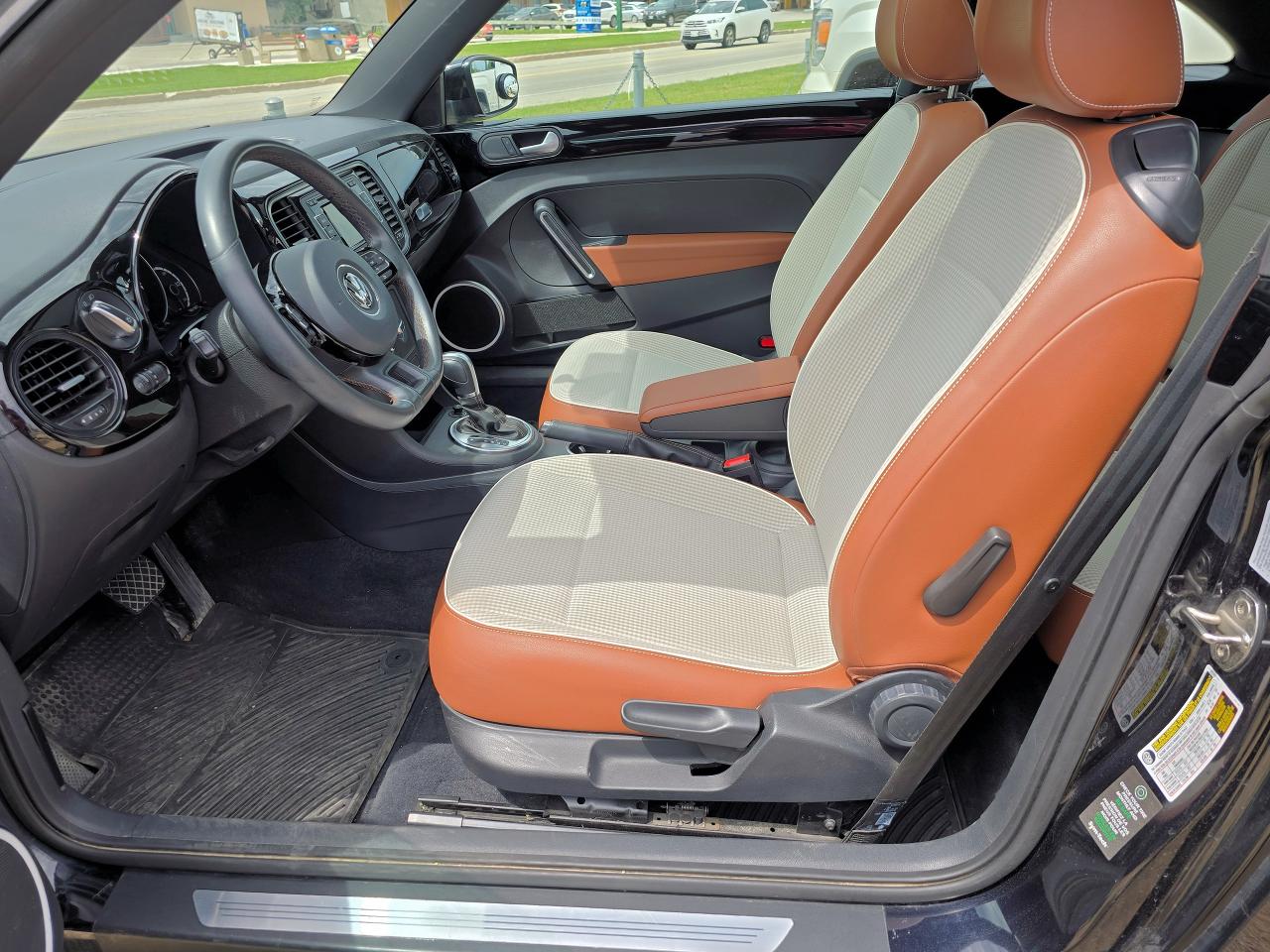 2015 Volkswagen Beetle Comfortline | Sunroof | Low KM - Photo #5