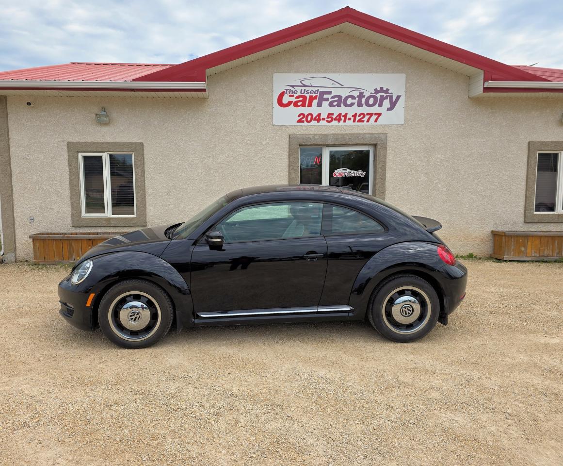 Used 2015 Volkswagen Beetle Comfortline | Sunroof | Low KM for sale in Oakbank, MB