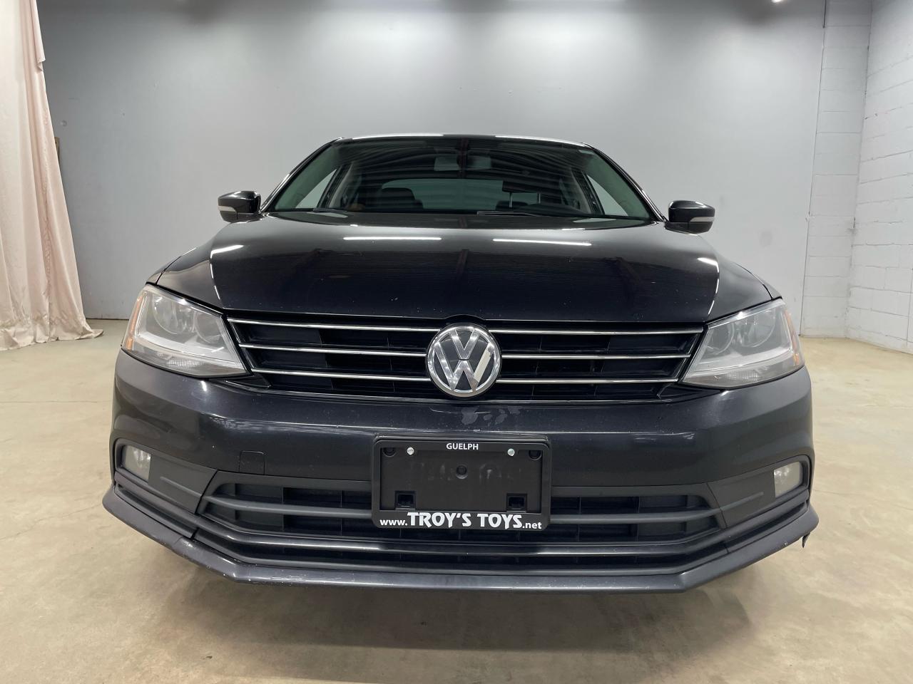 2017 Volkswagen Jetta 4dr 1.8 TSI Auto Highline Photo3