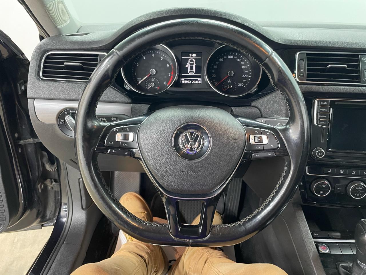 2017 Volkswagen Jetta 4dr 1.8 TSI Auto Highline Photo14