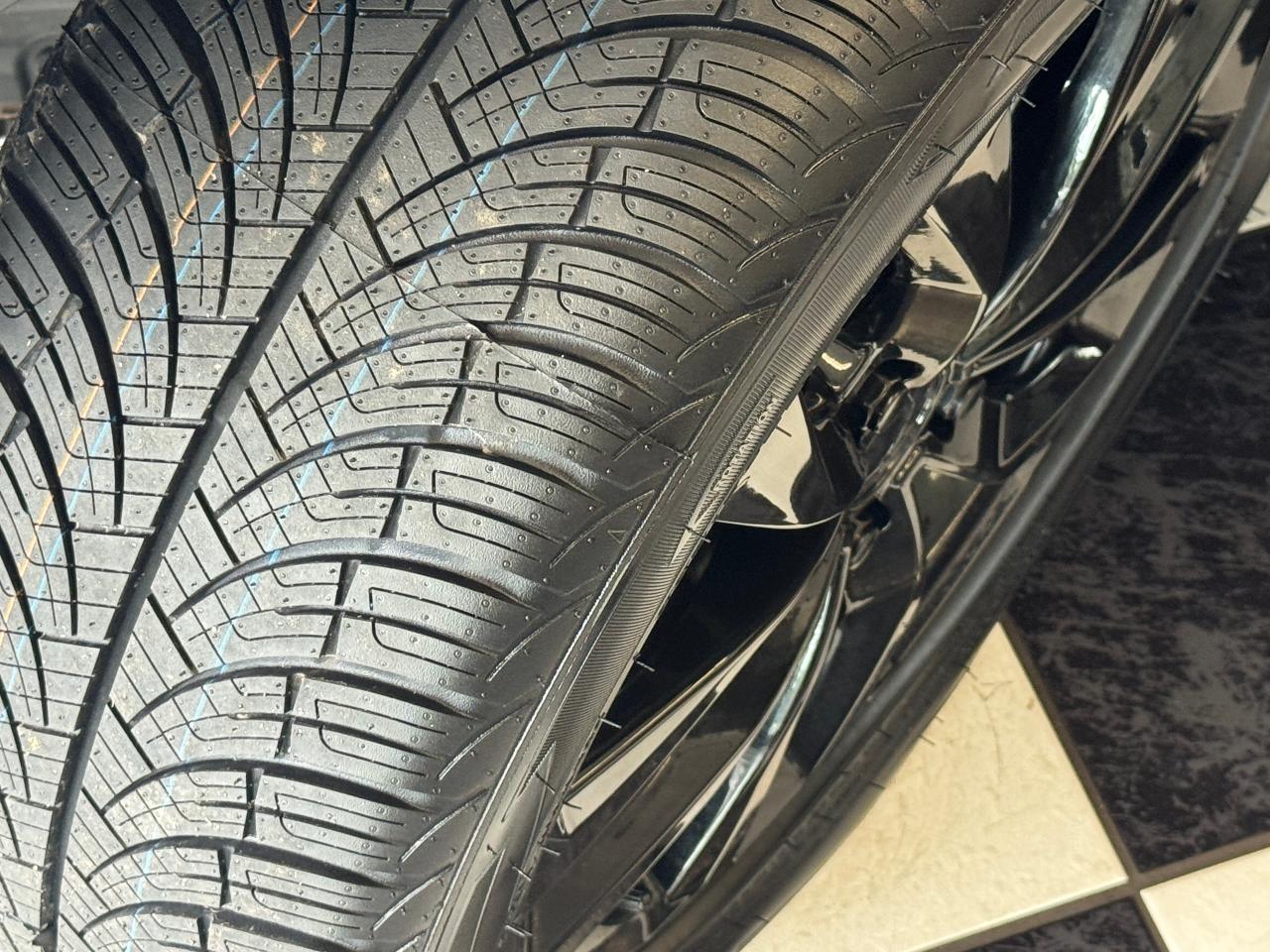 2019 Mazda CX-3 GS AWD+New Tires+Alloys+Heated Seats+CLEAN CRFAX - Photo #3