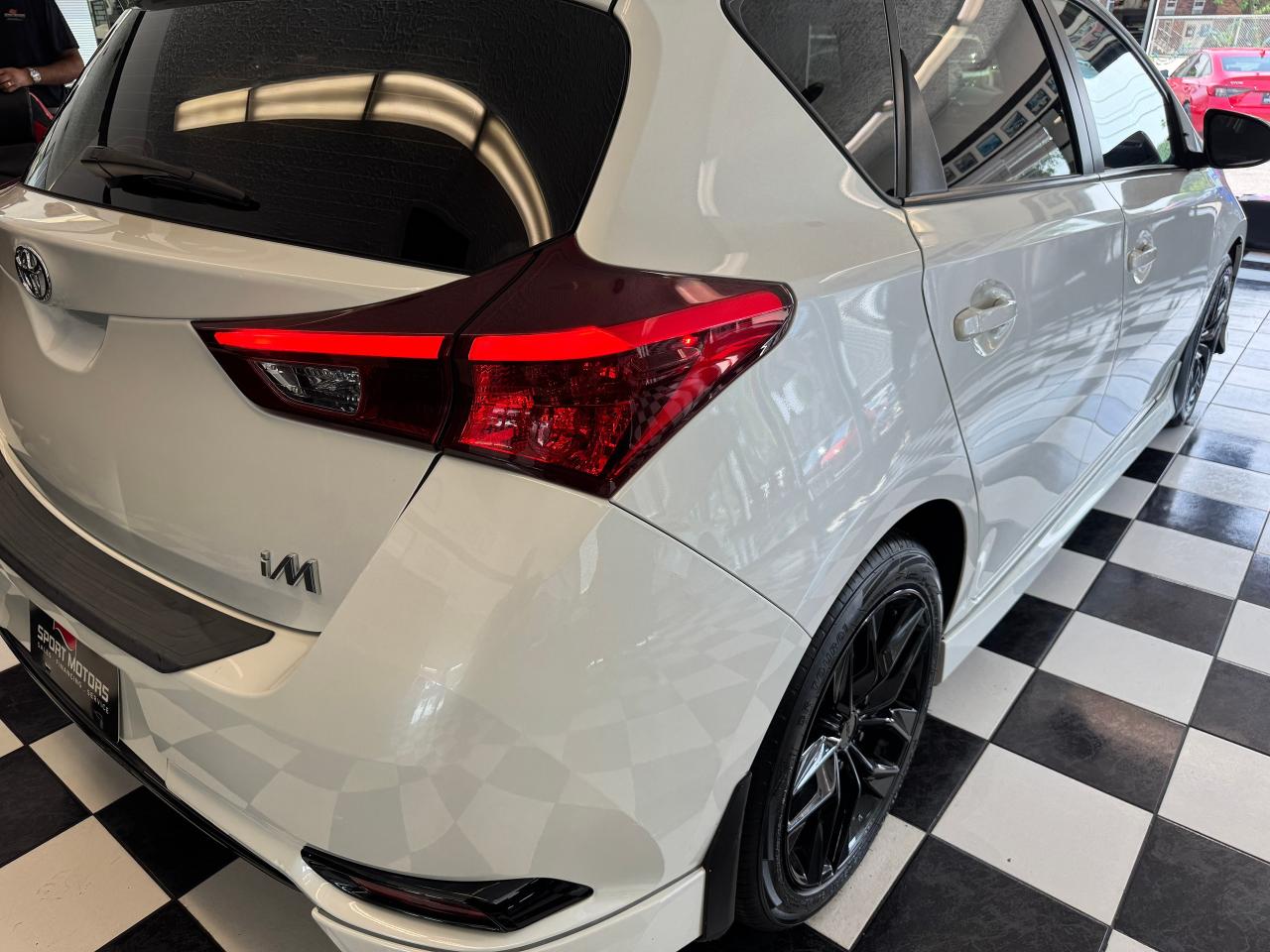 2017 Toyota Corolla iM Hatchback+New Tires+Alloys+Brakes+CLEAN CARFAX Photo37