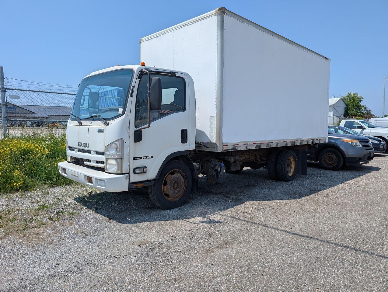 2014 Isuzu NQR 150" WB White Cab Cube Van Photo0
