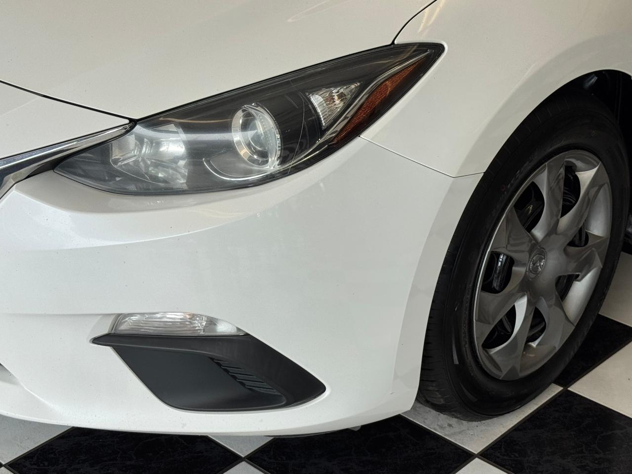 2016 Mazda MAZDA3 GX+New Tires+Brakes+Camera+A/C+CLEAN CARFAX Photo34