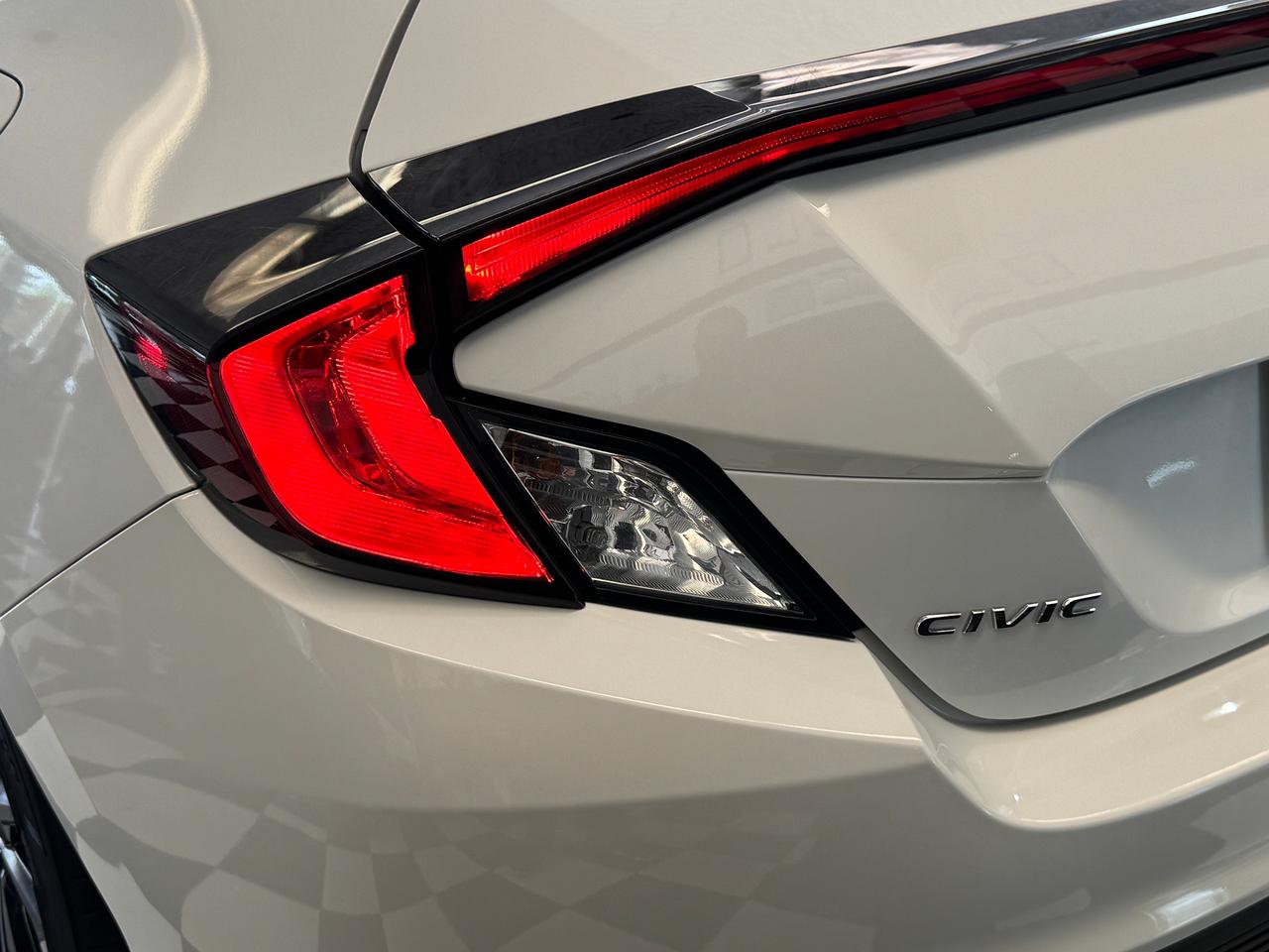 2018 Honda Civic EX-T COUPE w/Honda Sensing+Roof+CLEAN CARFAX Photo