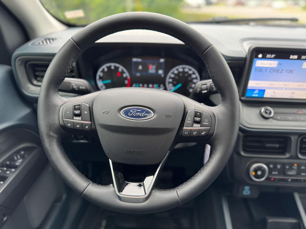 2024 Ford Maverick XLT AWD SuperCrew 2900KMS | Moonroof | One Owner - Photo #17