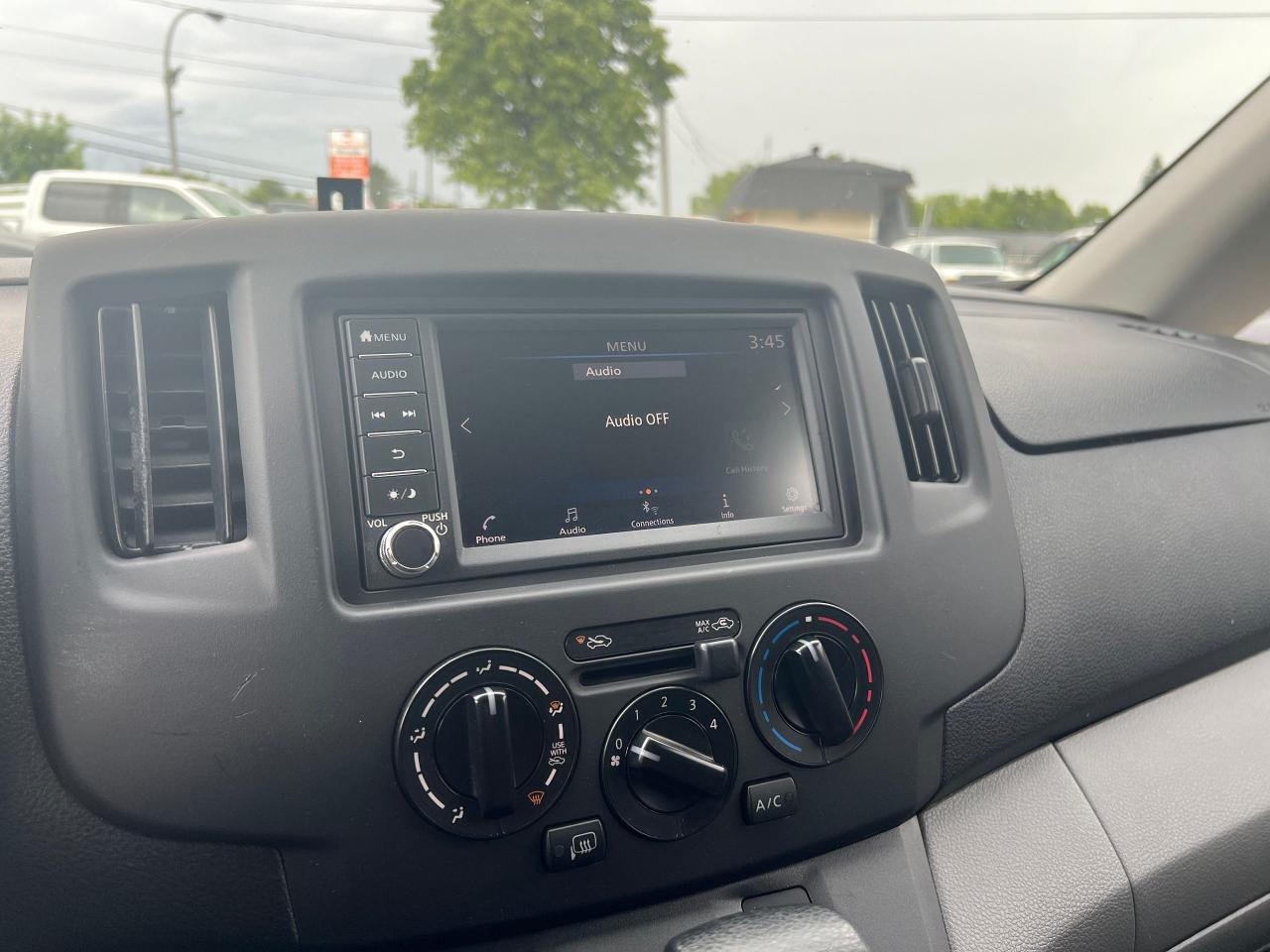 2021 Nissan NV200 SV - Photo #13