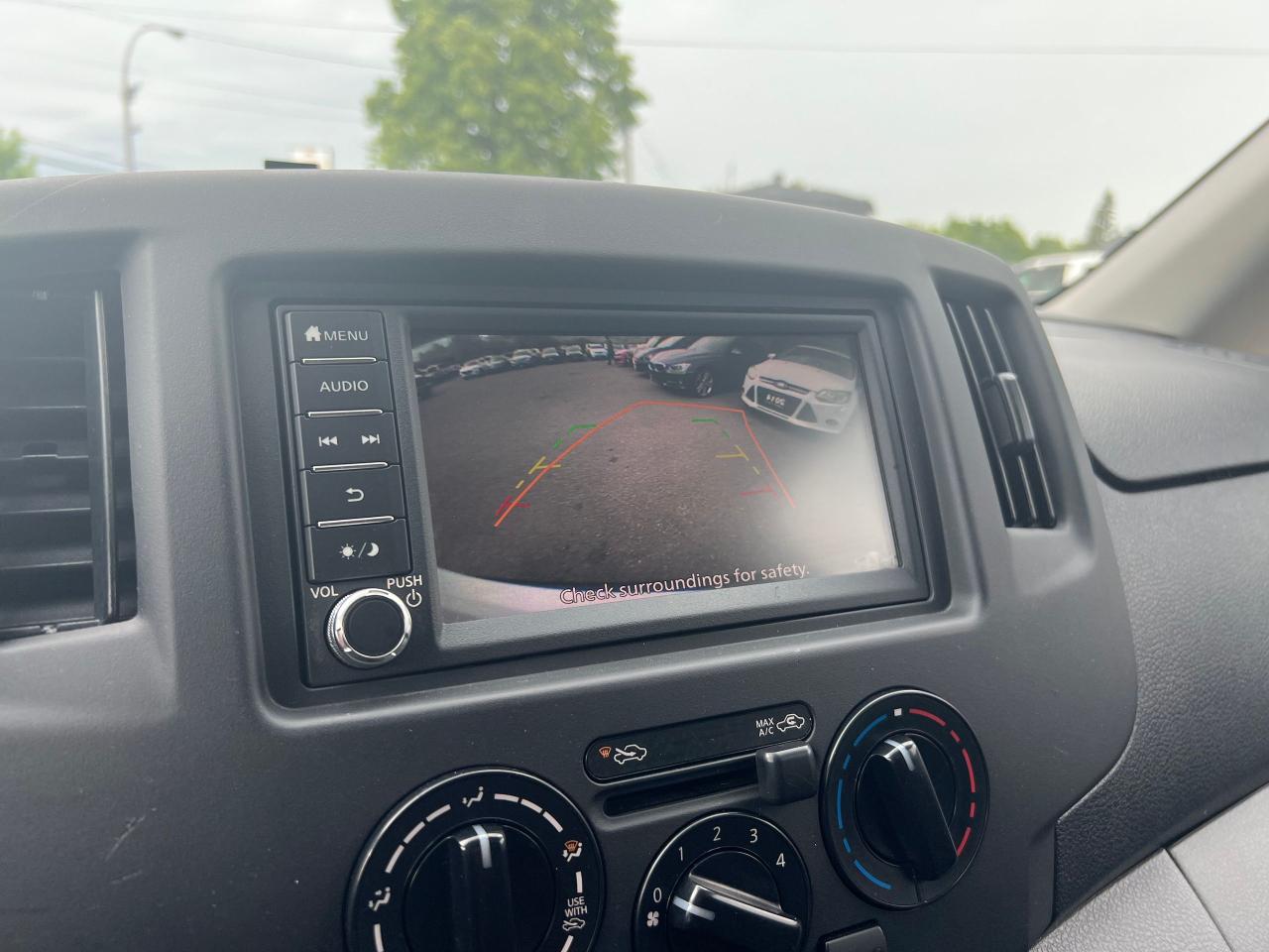 2021 Nissan NV200 SV - Photo #14