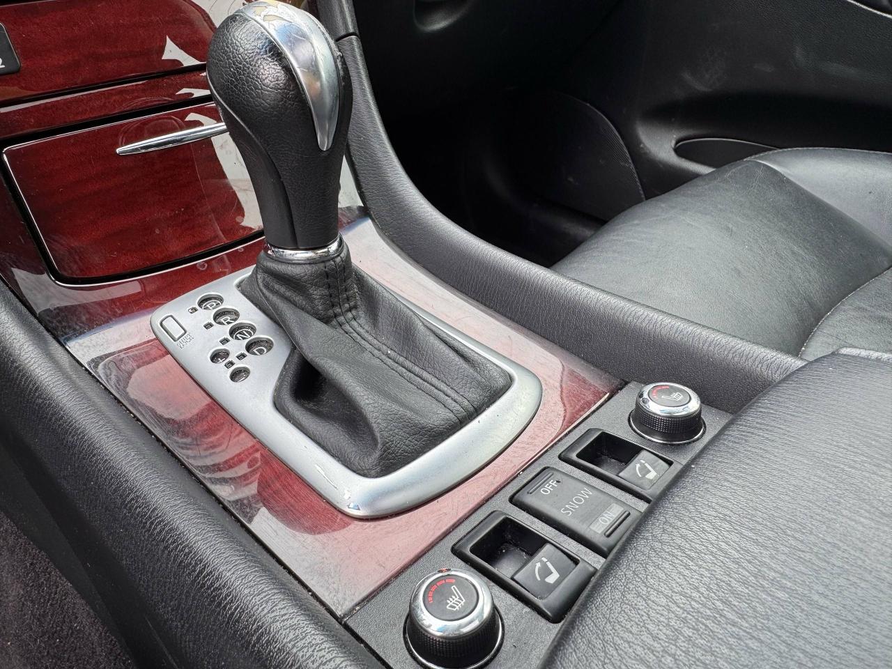 2016 Infiniti QX50 AWD - Photo #17