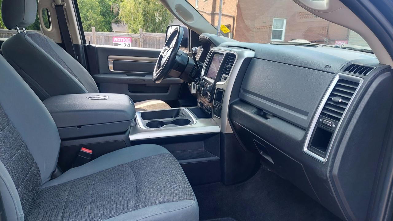 2018 RAM 2500 SLT - Photo #11