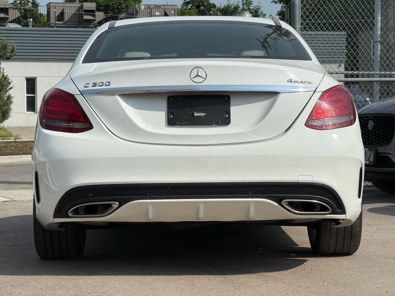 2015 Mercedes-Benz C-Class C 300 AMG|KEYLESS|HEATED SEATS - Photo #4