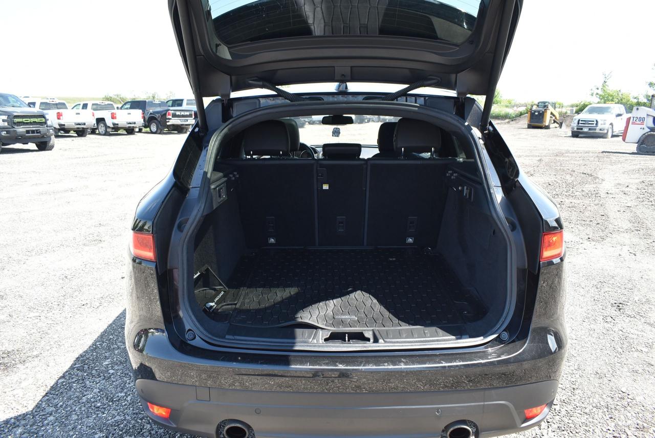 2018 Jaguar F-PACE 35t AWD Prestige 3.0L Supercharged - Photo #29