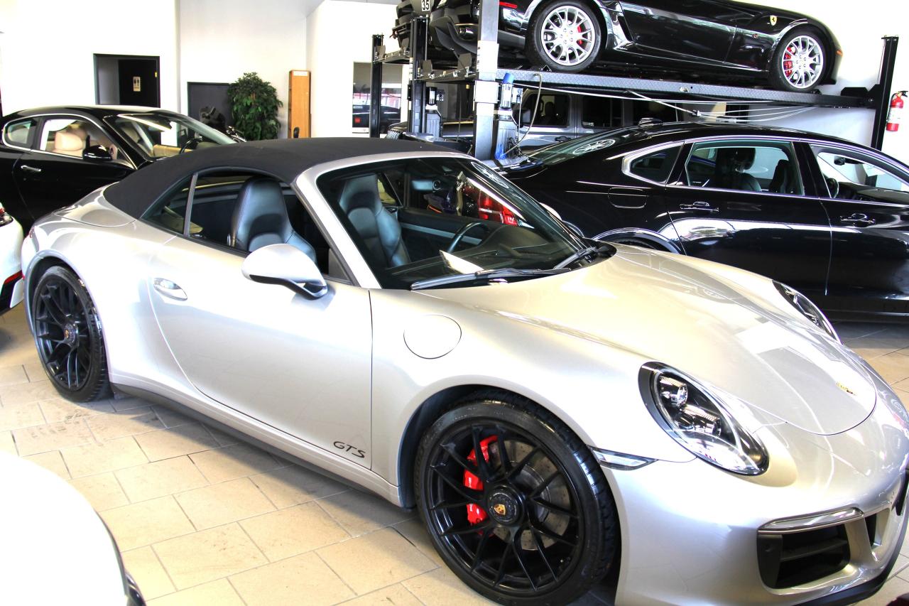 2019 Porsche 911 Carrera 4 GTS Cabriolet - Photo #4
