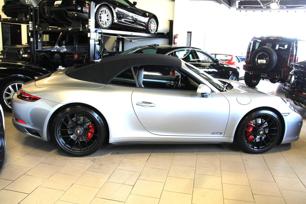 2019 Porsche 911 Carrera 4 GTS Cabriolet Photo4