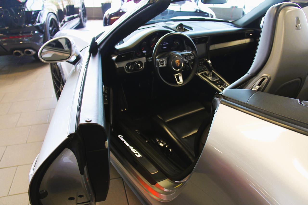 2019 Porsche 911 Carrera 4 GTS Cabriolet - Photo #9