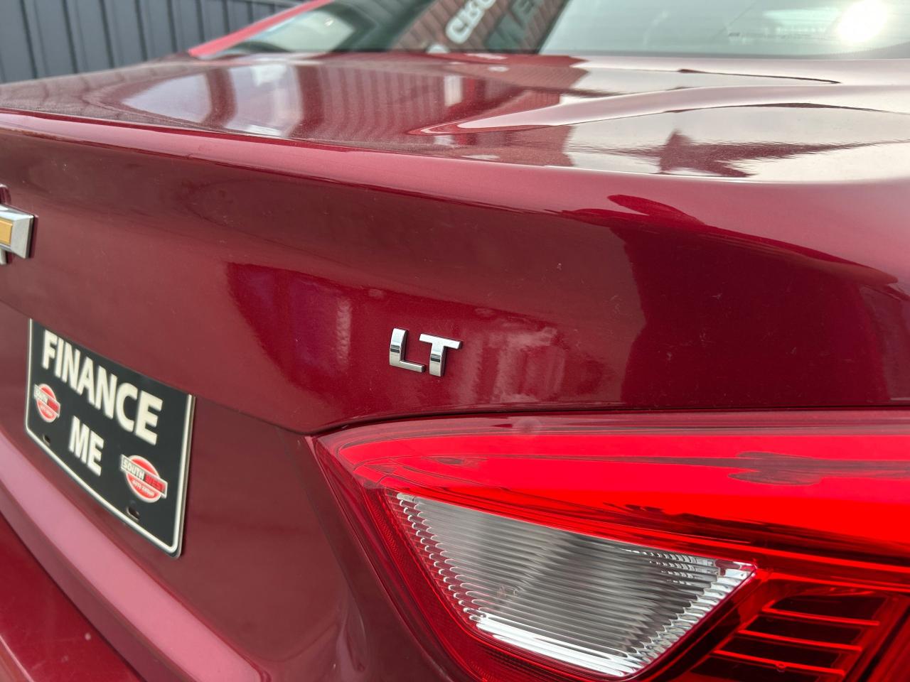 2017 Chevrolet Cruze LT - Photo #3