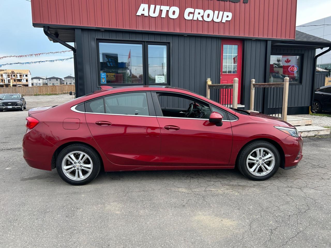 2017 Chevrolet Cruze LT - Photo #2