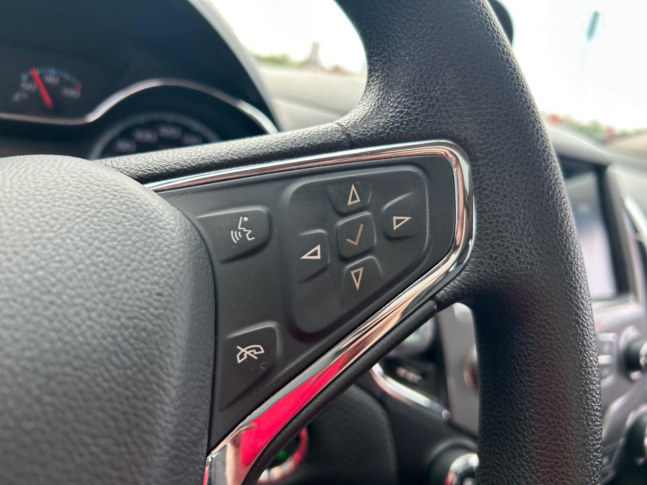 2017 Chevrolet Cruze LT - Photo #12
