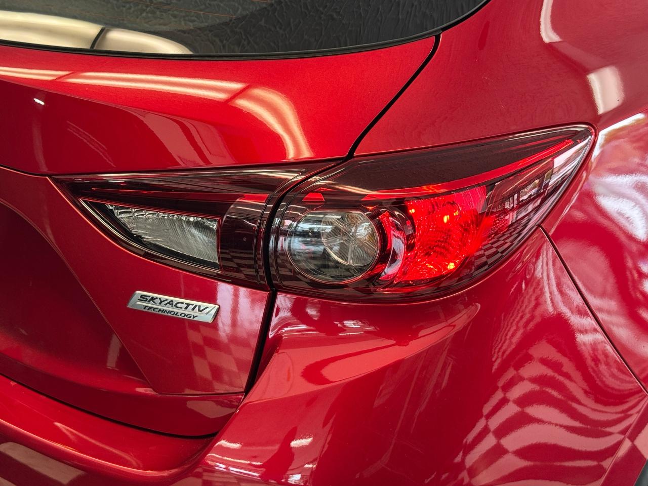 2016 Mazda MAZDA3 GS Hatchback+New Tires+Sunroof+CLEAN CARFAX - Photo #56