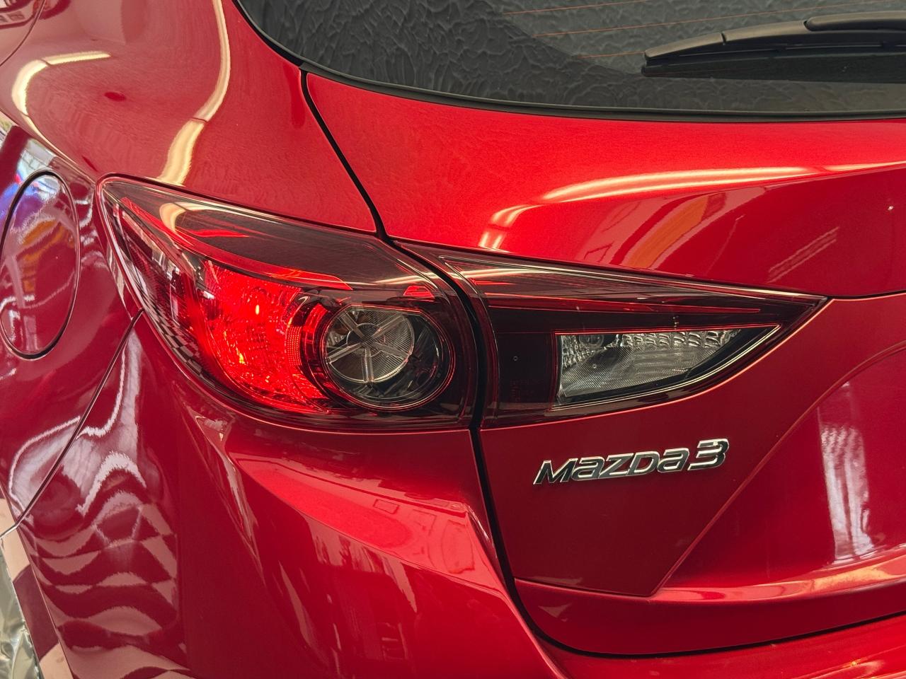 2016 Mazda MAZDA3 GS Hatchback+New Tires+Sunroof+CLEAN CARFAX Photo53