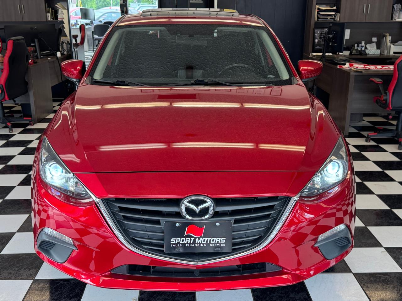 2016 Mazda MAZDA3 GS Hatchback+New Tires+Sunroof+CLEAN CARFAX Photo10