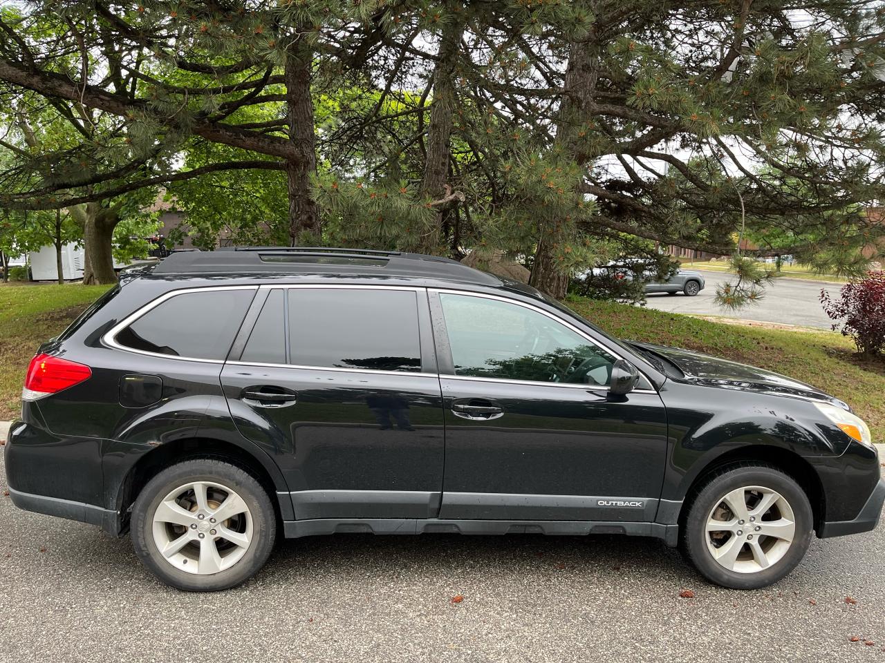 2014 Subaru Outback 3.6R w/LIMITED - ONLY 184,394KMS! LEATHER/MOONROOF - Photo #7