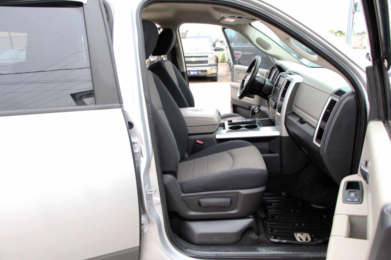 2012 RAM 1500 4WD CREW CAB 140.5" OUTDOORSMAN - Photo #15