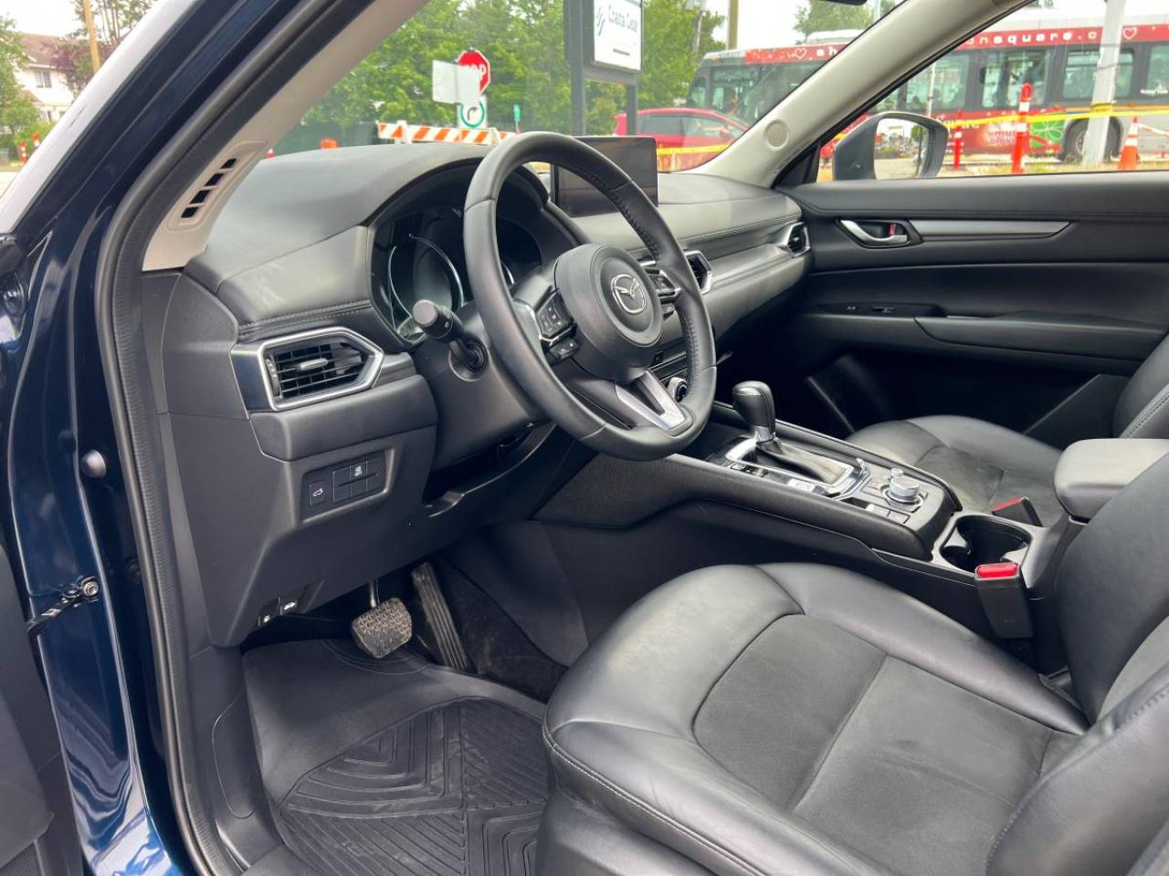 2023 Mazda CX-5 GS - Photo #13