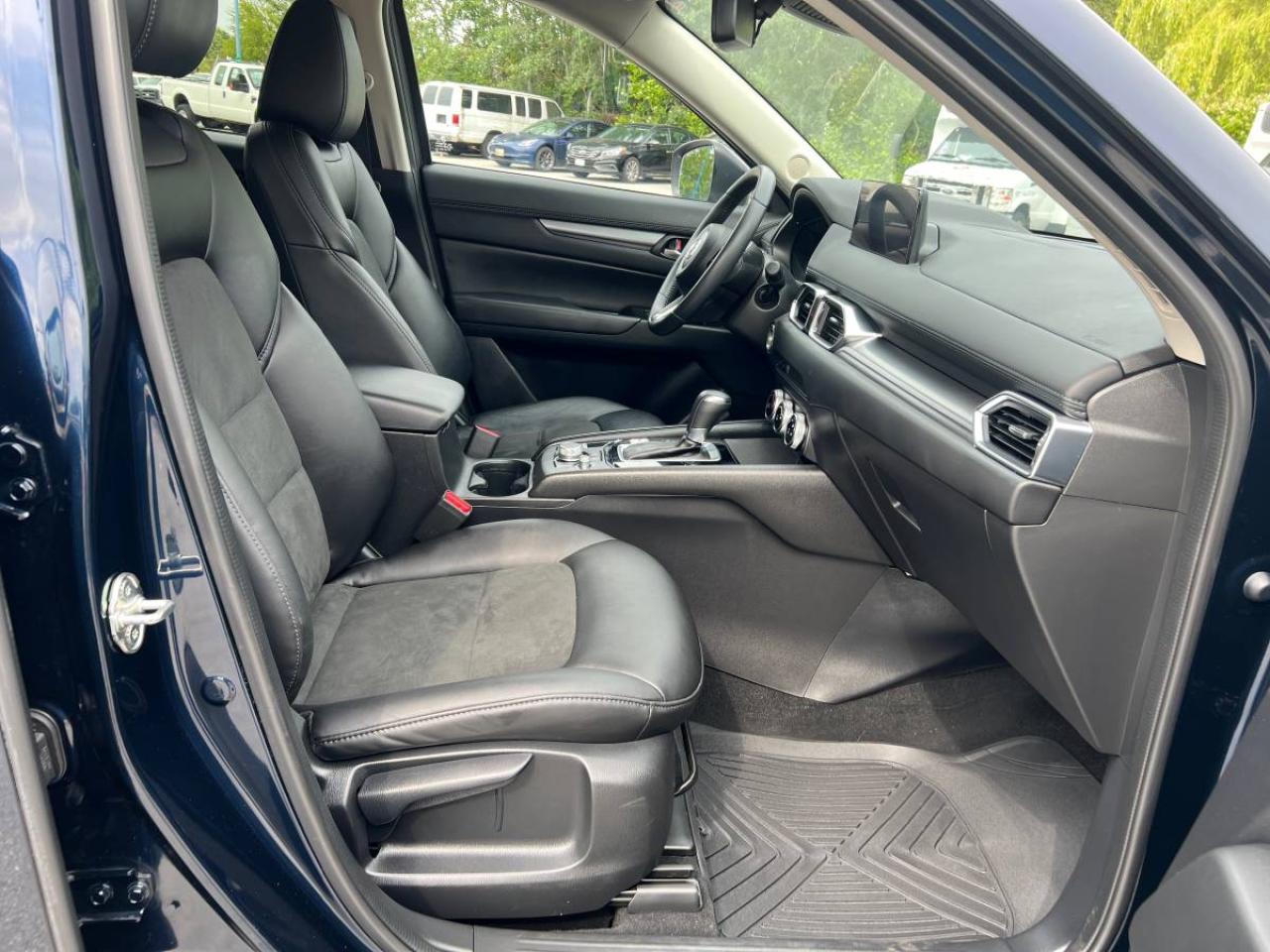 2023 Mazda CX-5 GS - Photo #12