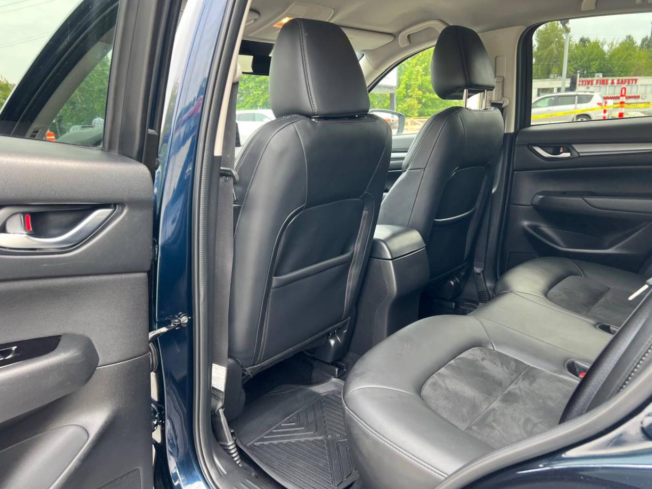 2023 Mazda CX-5 GS - Photo #14