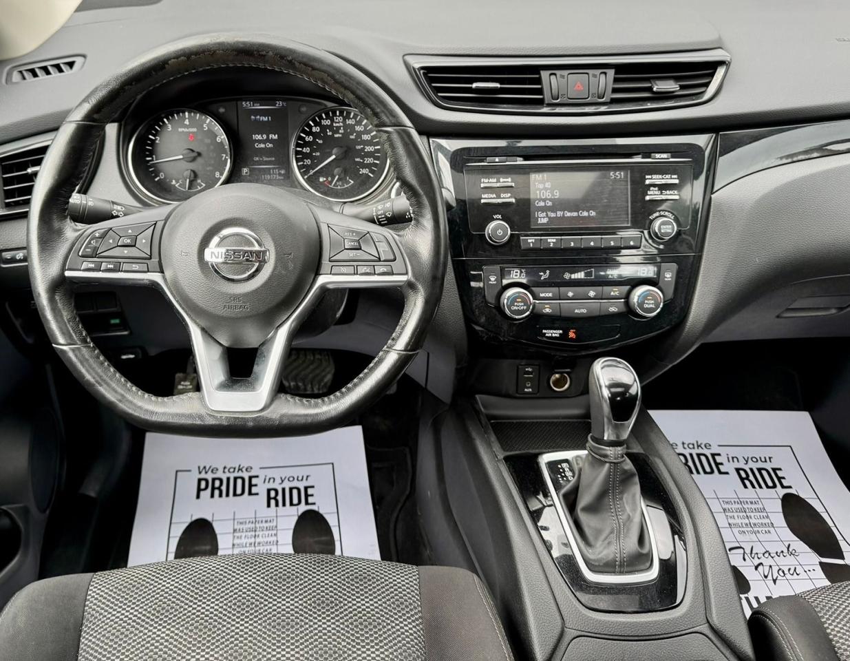 2017 Nissan Qashqai 2.0L AWD -Certified Photo4