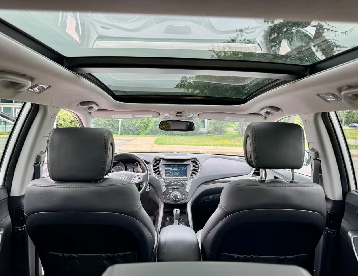 2017 Hyundai Santa Fe Sport Luxury 2.4L AWD - Certified - Photo #17