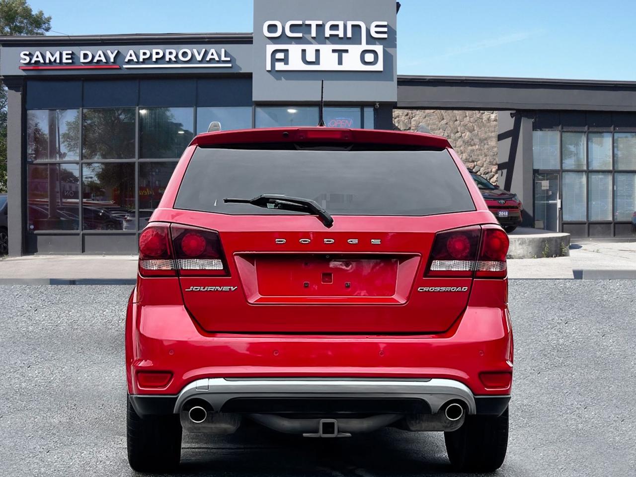 2017 Dodge Journey Crossroad Plus FWD - Photo #5