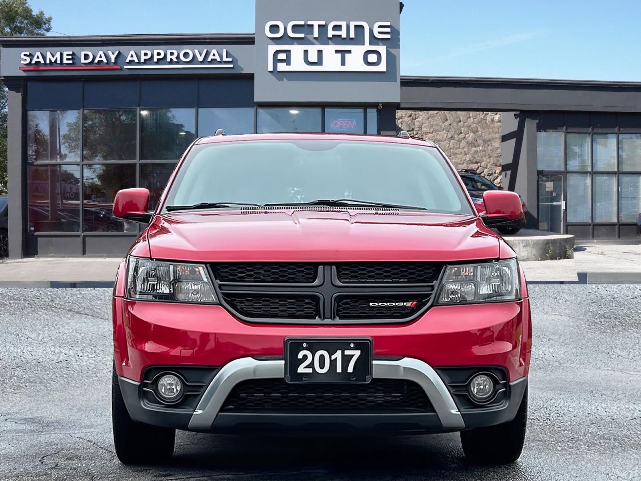 2017 Dodge Journey Crossroad Plus FWD - Photo #2