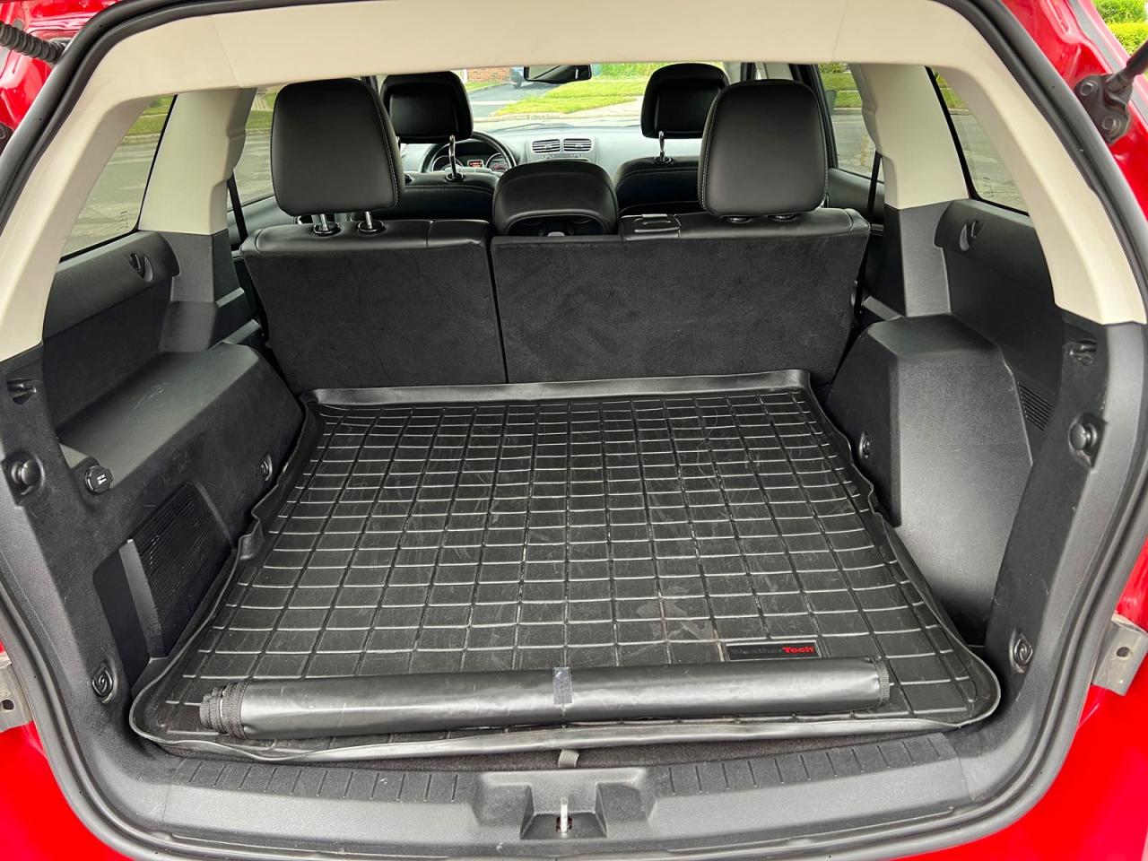2017 Dodge Journey Crossroad Plus FWD - Photo #12