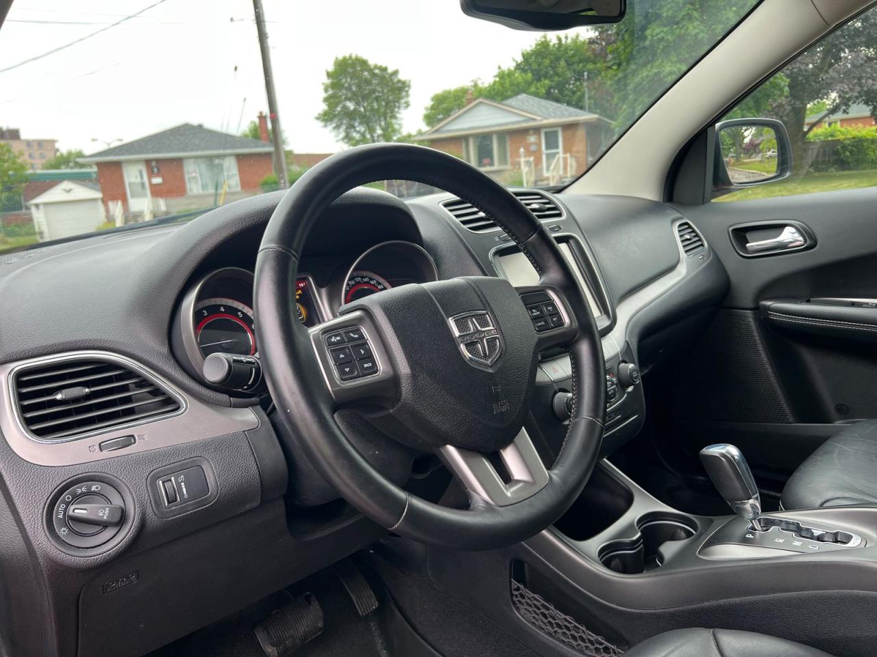2017 Dodge Journey Crossroad Plus FWD - Photo #14