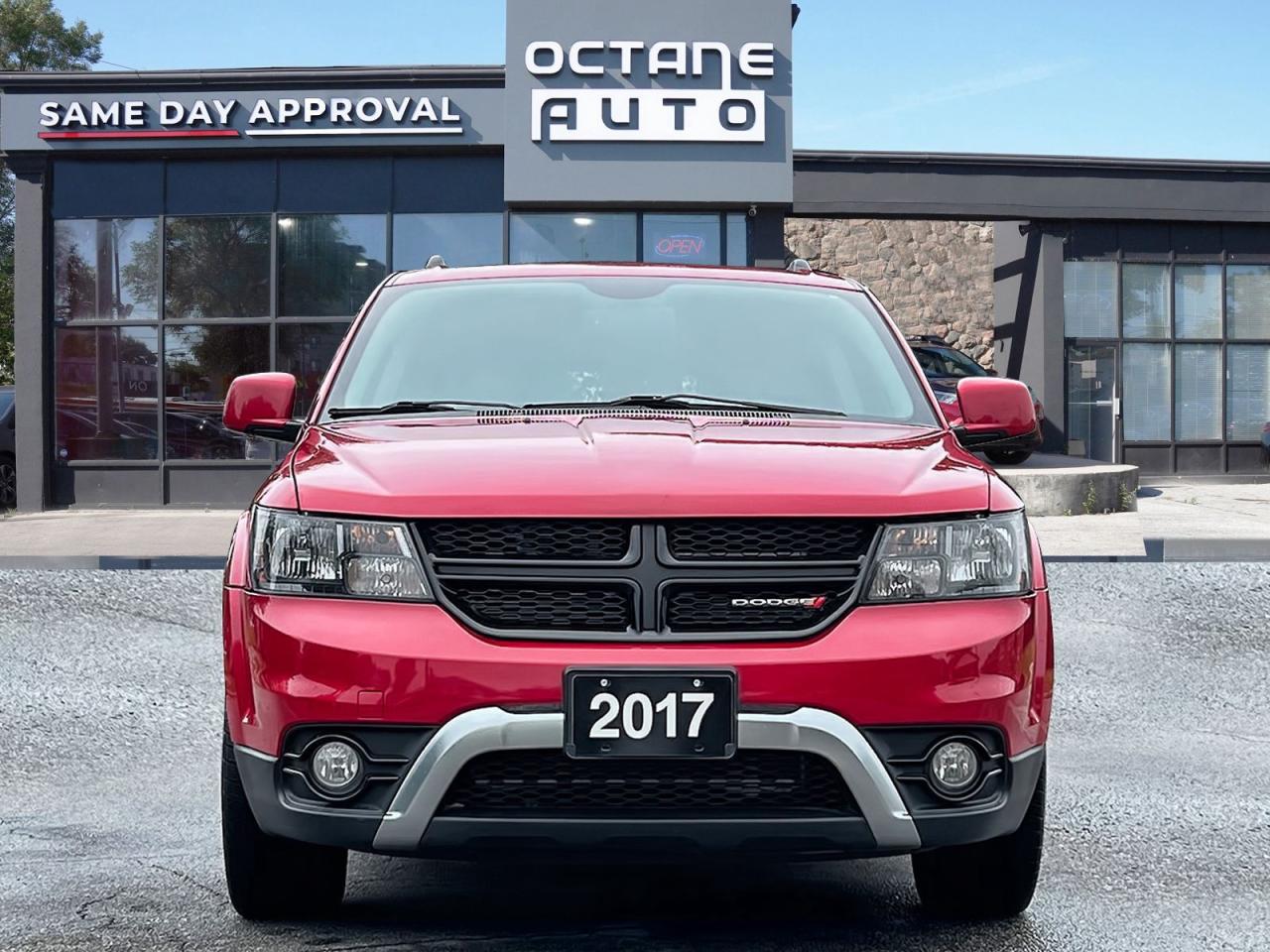 2017 Dodge Journey Crossroad Plus FWD - Photo #2
