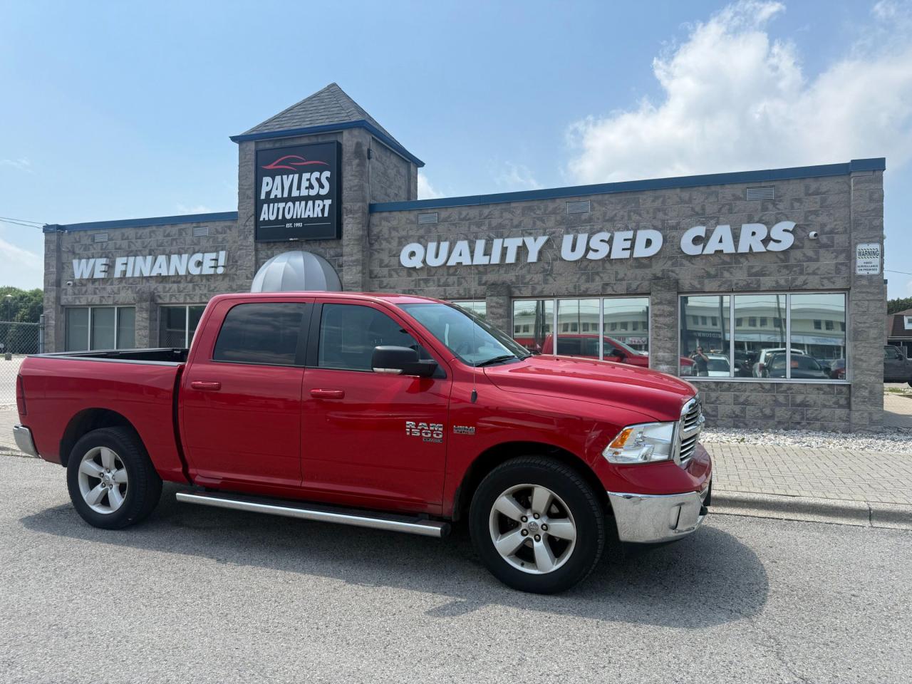 Used 2019 RAM 1500 Classic SLT for sale in Sarnia, ON