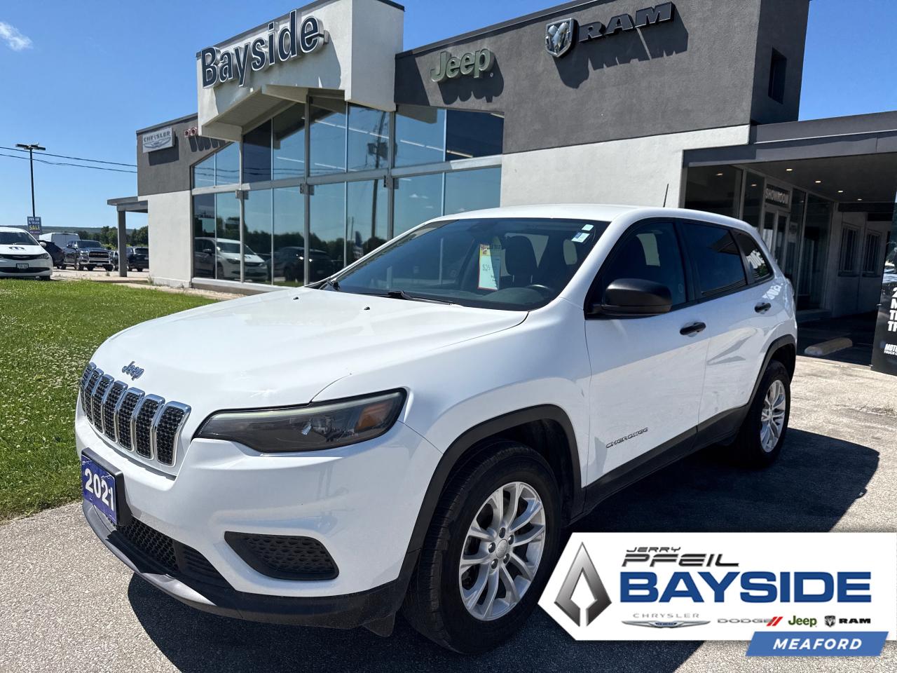 Used 2021 Jeep Cherokee Sport for sale in Meaford, ON