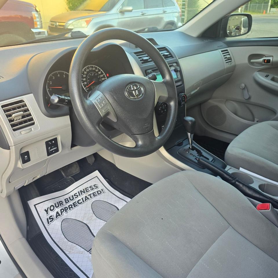 2013 Toyota Corolla CE - Photo #8