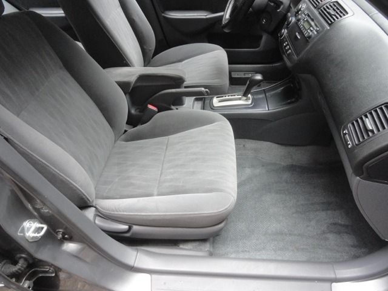 2004 Honda Civic SI   DOCUMENTATION FEE ONLY $ 195.00 - Photo #9