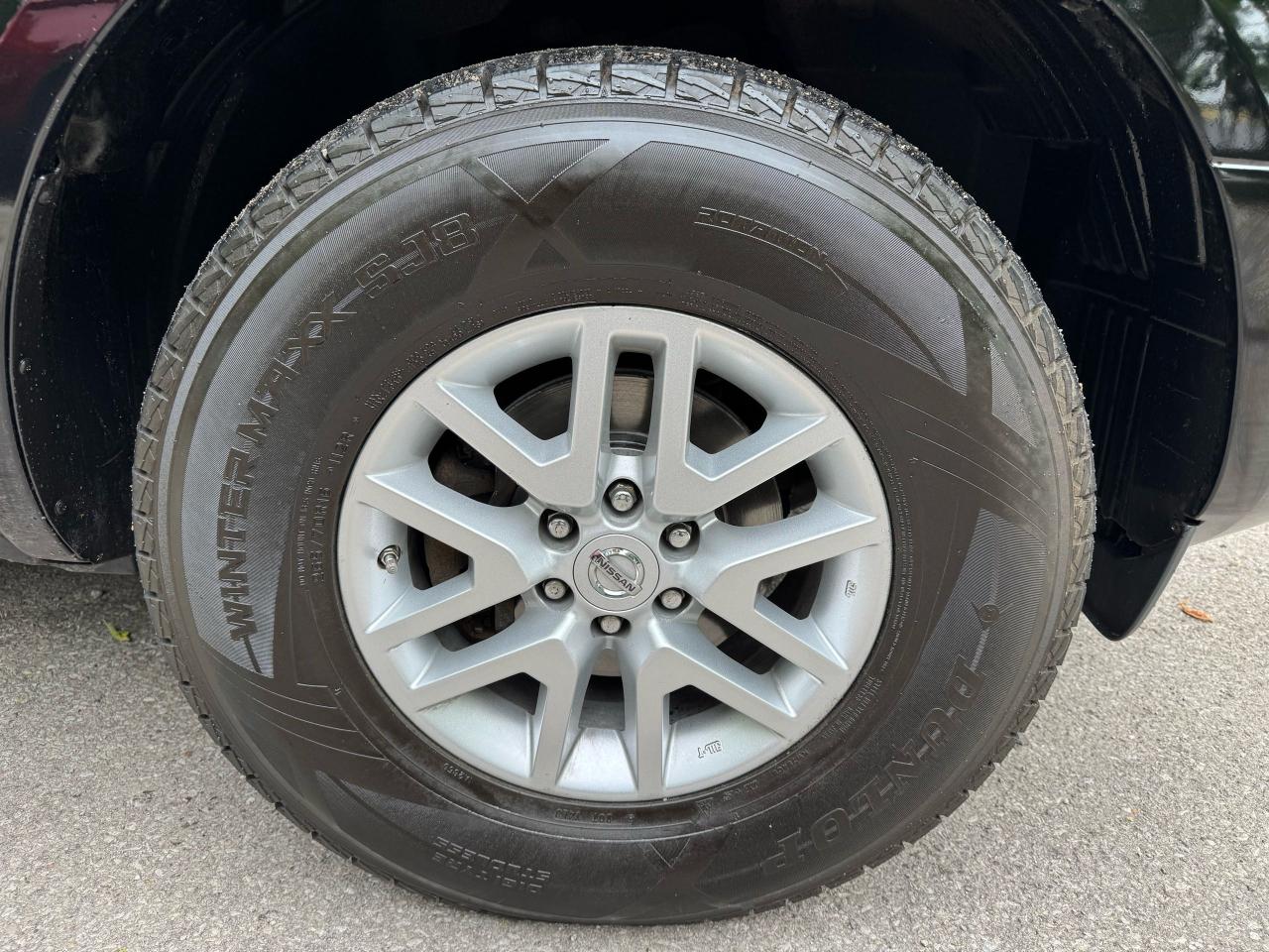 2017 Nissan Frontier SV CREWCAB - 4X4 - Photo #18
