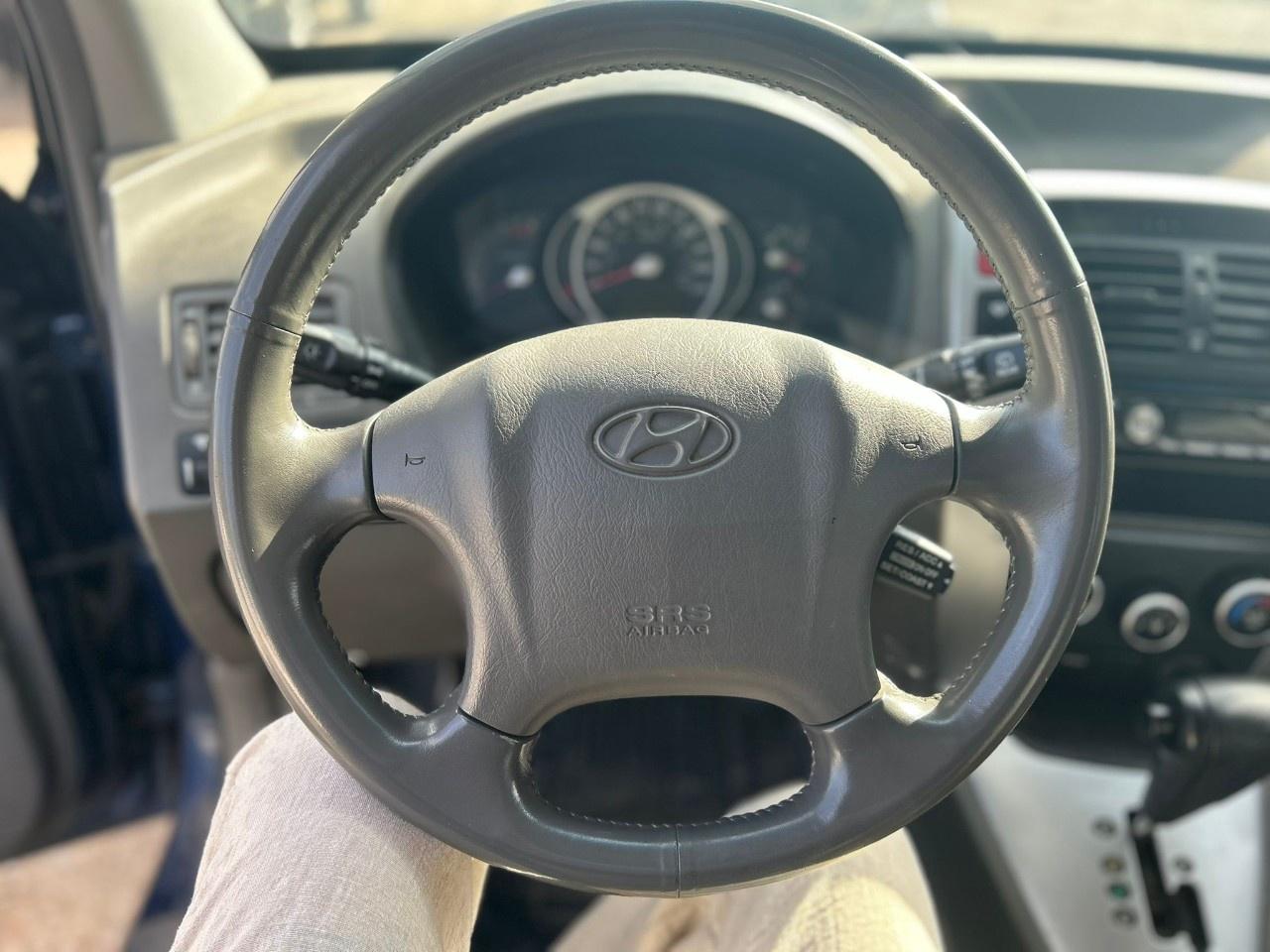2007 Hyundai Tucson GL Photo