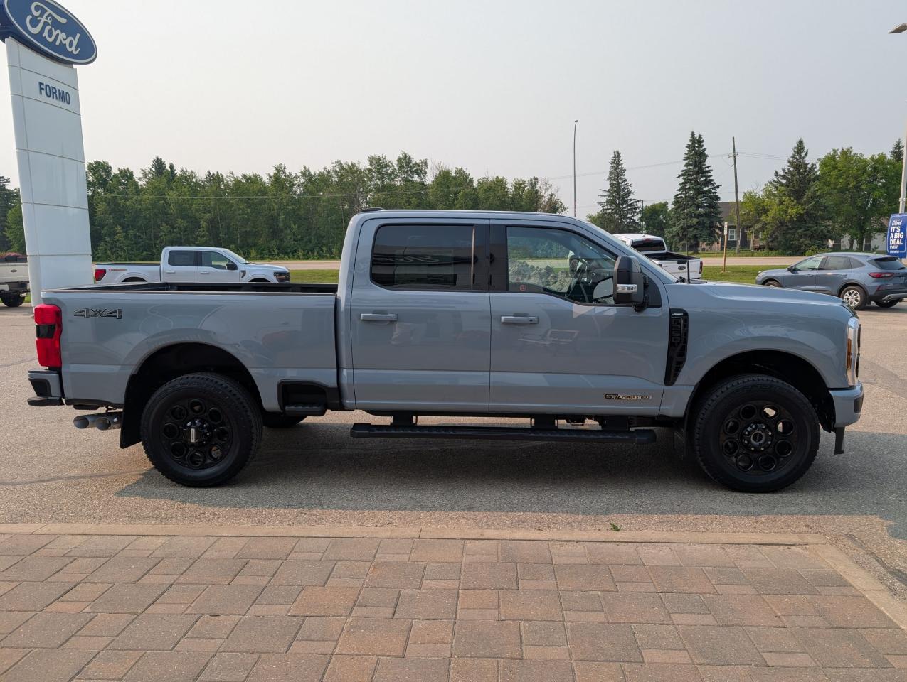 2025 Ford F-250 Super Duty SRW Lariat Photo4