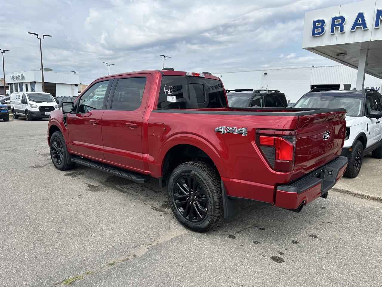 2025 Ford F-150 XLT/COMPANY DEMO!/HARD COVER INCLUDED!!!! Photo