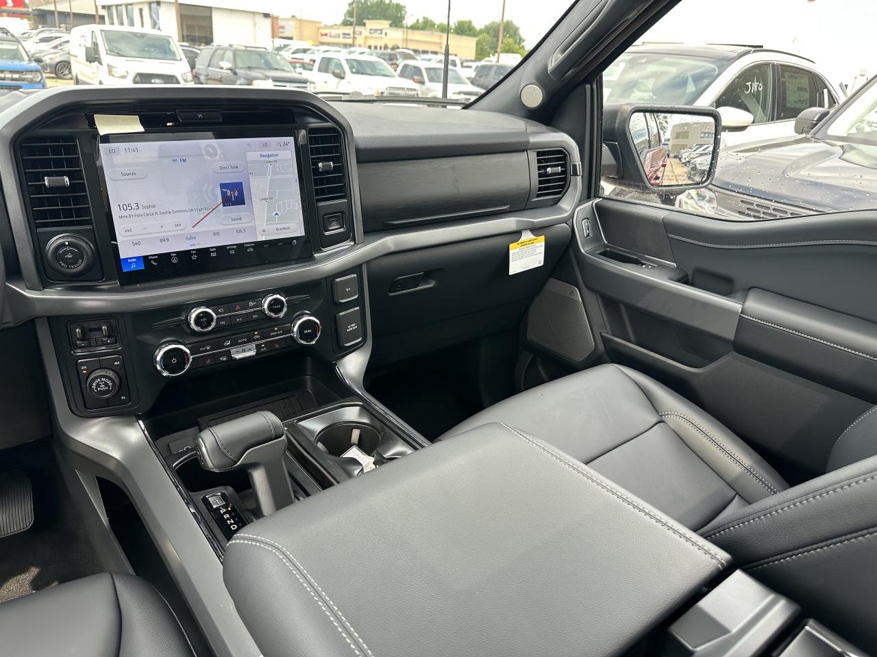 2025 Ford F-150 XLT/COMPANY DEMO!/HARD COVER INCLUDED!!!! Photo