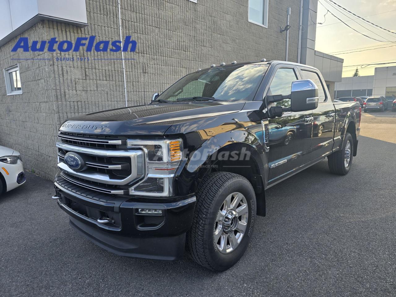 Used 2020 Ford F-350 PLATINUM, 6.7L DIESEL, CAMERA, CARPLAY, SIEGES VEN for sale in Saint-Hubert, QC