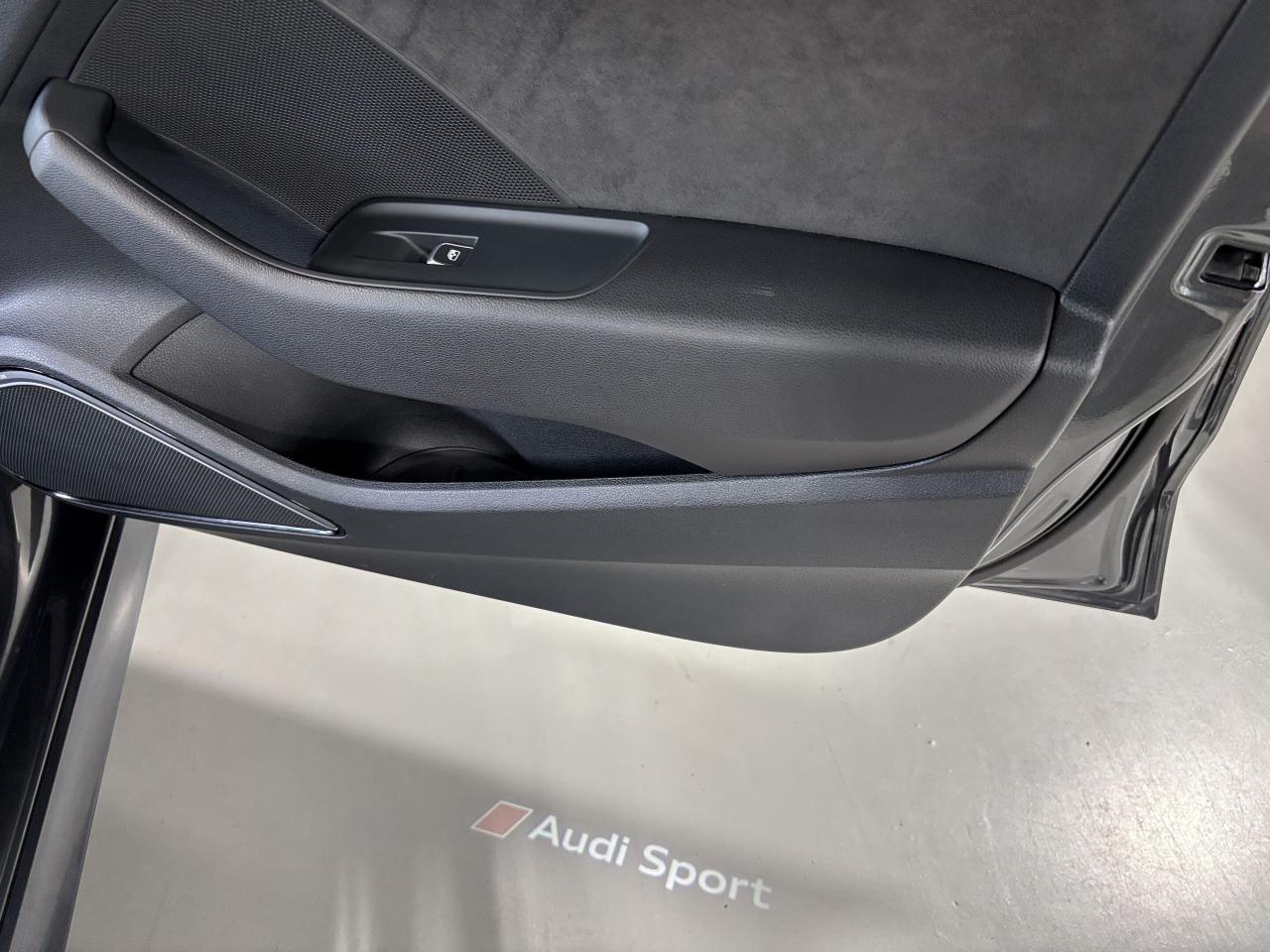 2020 Audi RS 3 Sedan QUATTRO|CARBON|CLUSTERNAV|BANGOLUFSEN|FRONTPPF|+++ - Photo #16