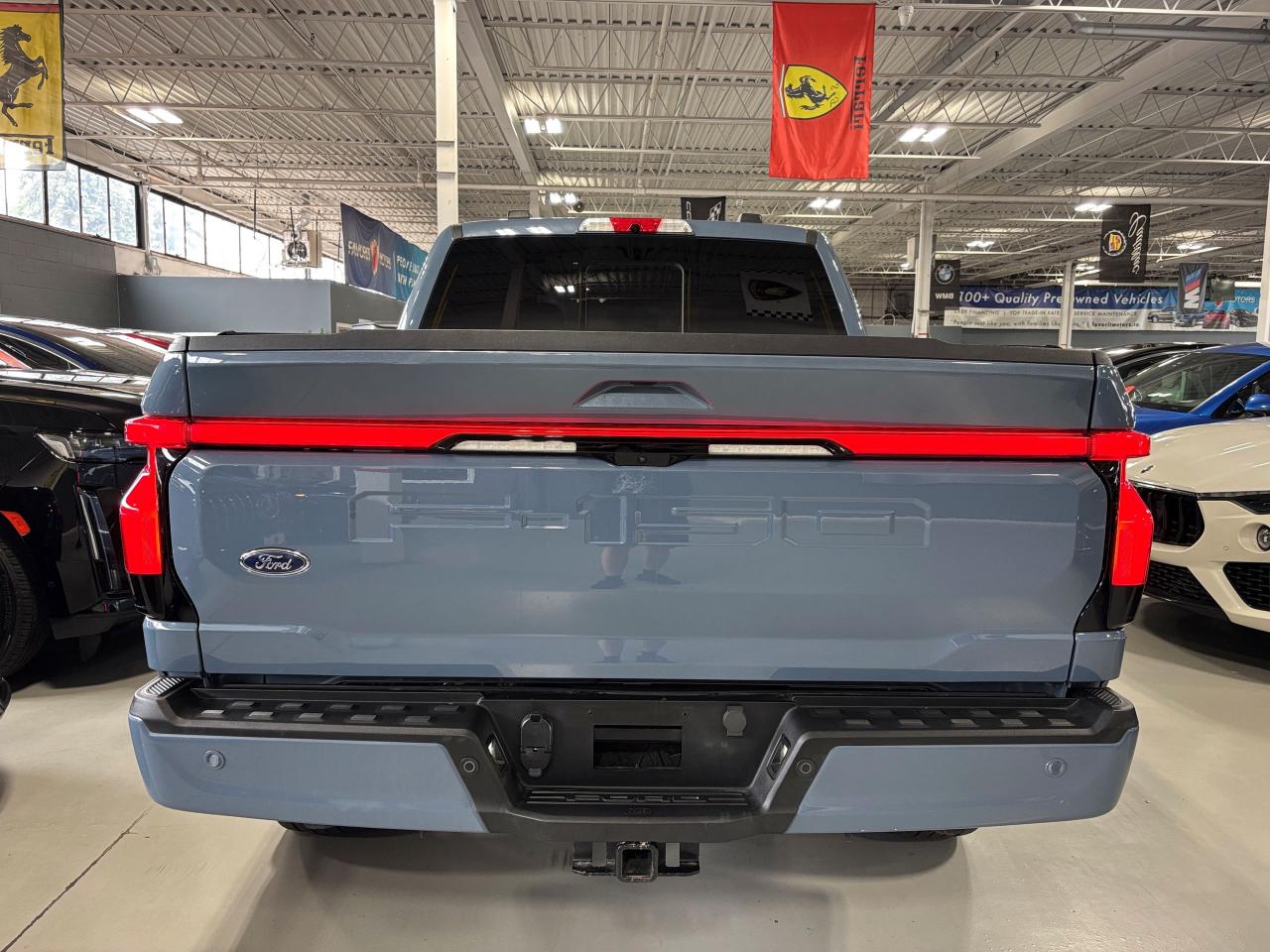2023 Ford F-150 Lightning LARIAT 4WD|SUPERCREW|EXTENDEDRANGE|AZUREGRAY|NAV|+ - Photo #9